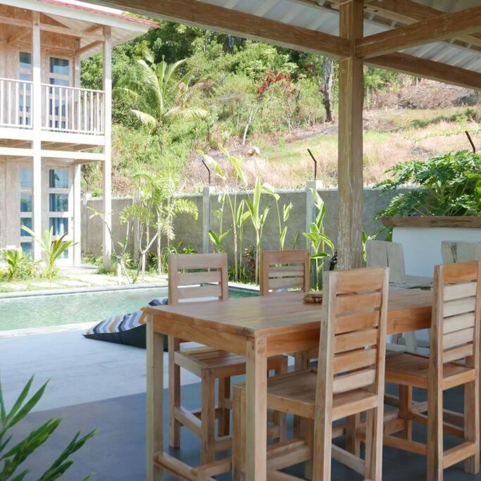 Silir Villa "Your Cozy Home" Mataram Bagian luar foto
