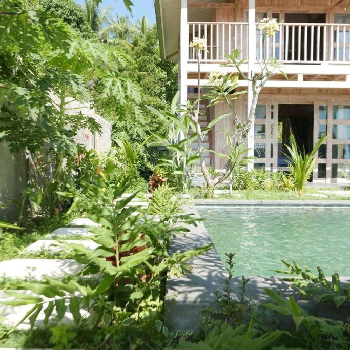 Silir Villa "Your Cozy Home" Mataram Bagian luar foto