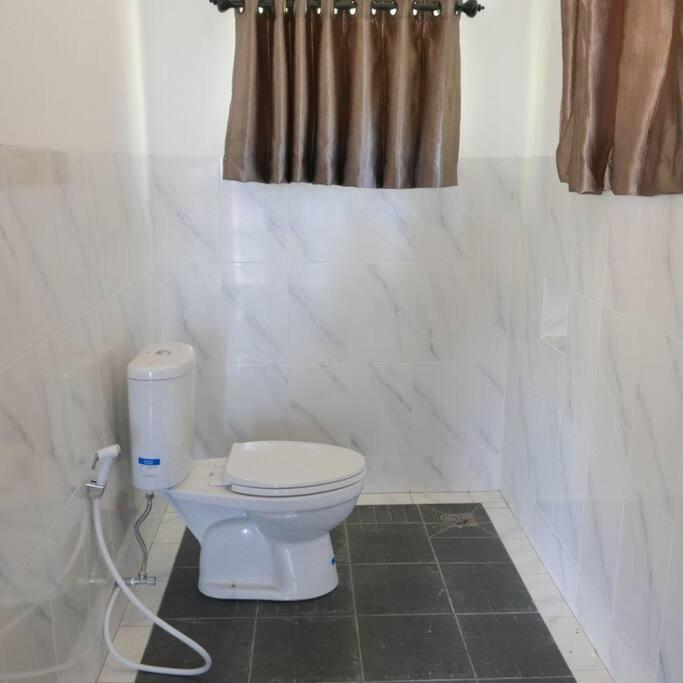 Silir Villa "Your Cozy Home" Mataram Bagian luar foto
